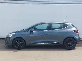 Used Renault Clio Dynamique 90 HP (66 kW) 2017 Grey Hatchback