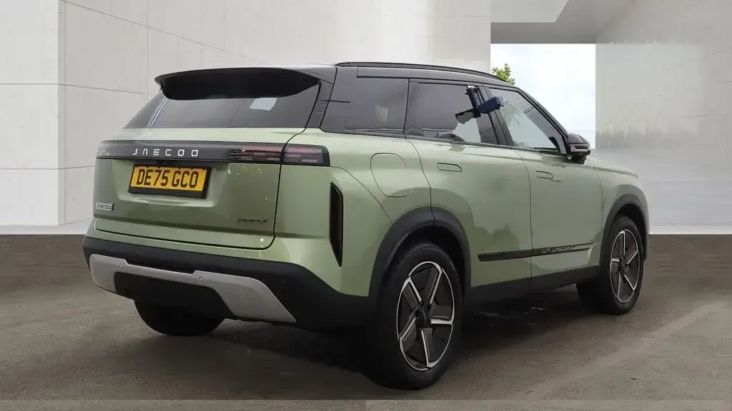 Used Jaecoo 7 347 HP (255 kW) 2025 Green/black SUV