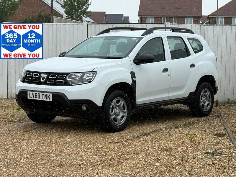 White Used 2019 Dacia Duster Essentiel SUV | £9,999 (Fair price) - Image 1/4