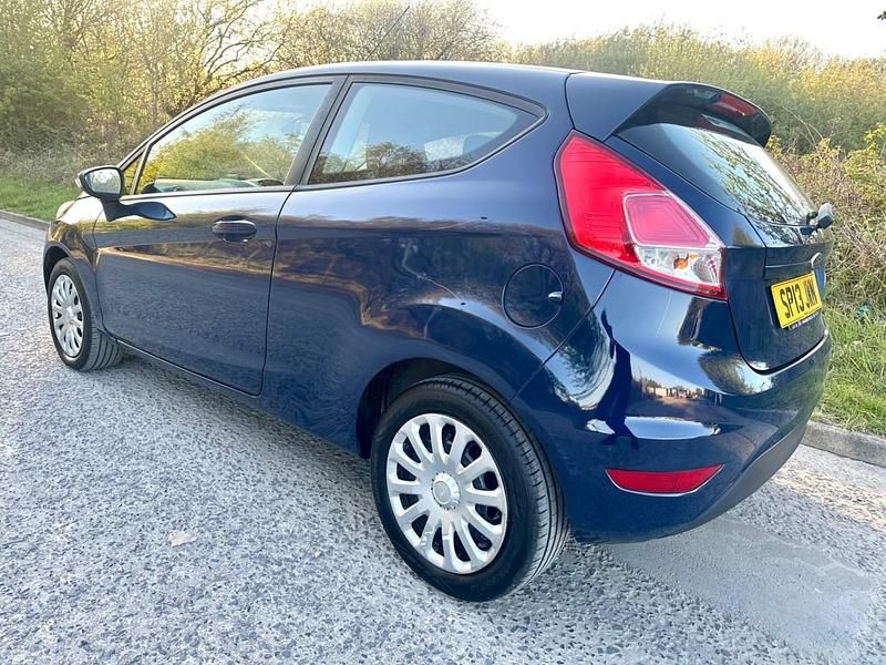 Usado Ford Fiesta Style 2013 Azul Citadino