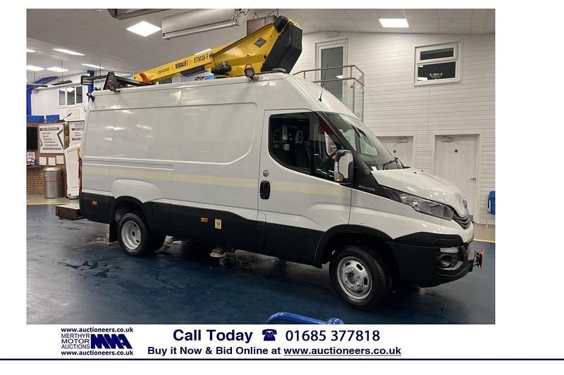 White Used 2018 Iveco Daily Van | £12,500 (Super price) - Image 1/4