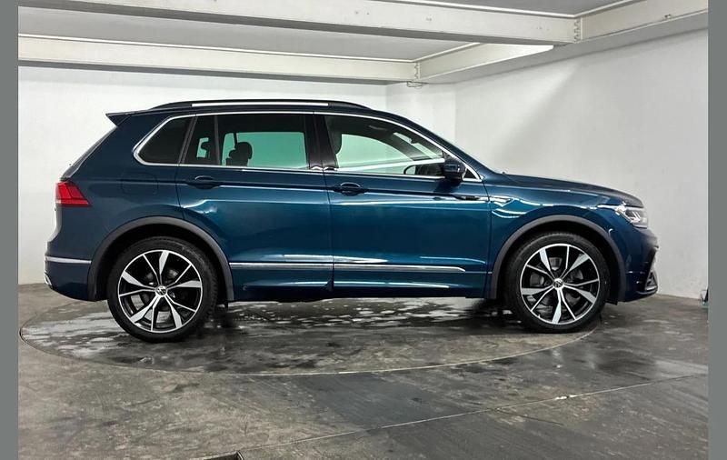 Used VW Tiguan R-line 190 HP (139 kW) 2022 Blue SUV