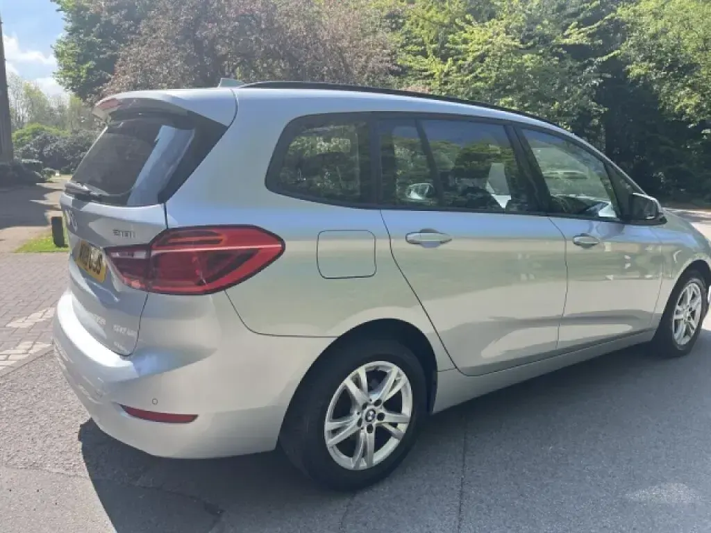 Used BMW 218 Gran Tourer 138 HP (101 kW) 2019 Silver MPV