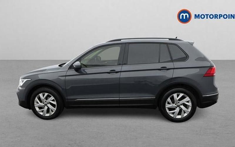 Used VW Tiguan Life 150 HP (110 kW) 2023 SUV