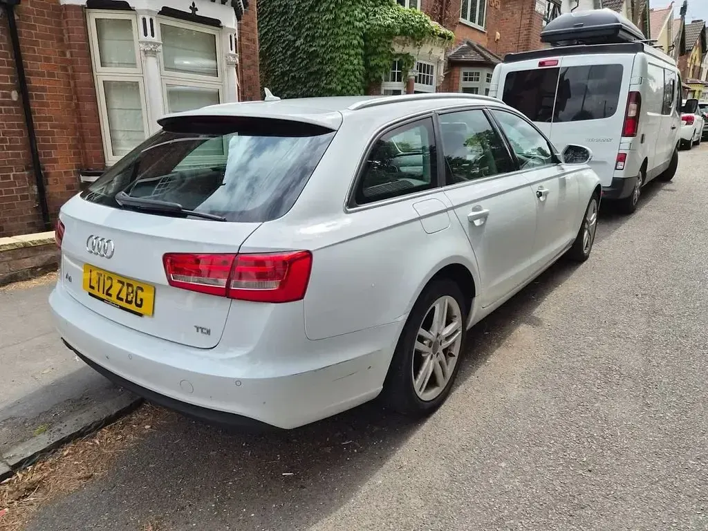 Used Audi A6 Business 2012 White Estate
