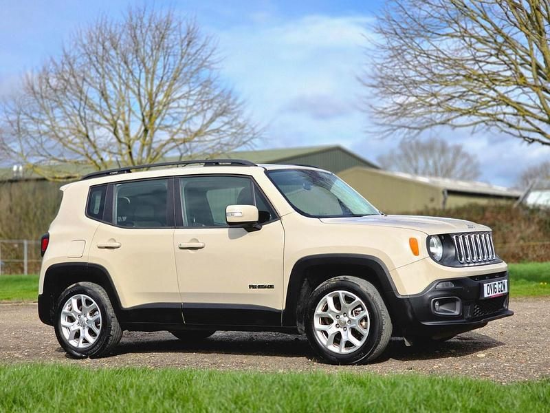 Used Jeep Renegade Longitude 140 HP (102 kW) 2016 Beige SUV