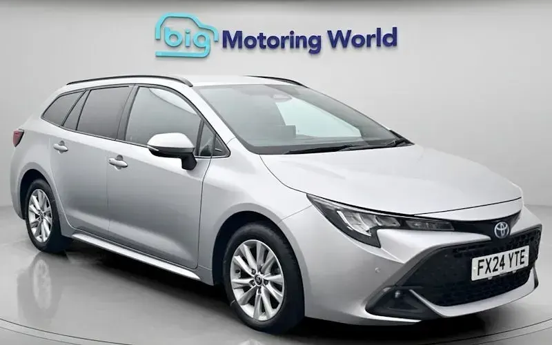 Used Toyota Corolla 140 HP (102 kW) 2026 Estate