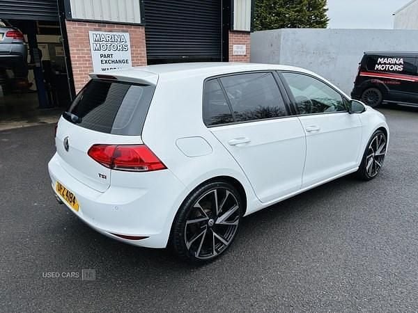 Used VW Golf VII SE 122 HP (89 kW) 2014 White Hatchback