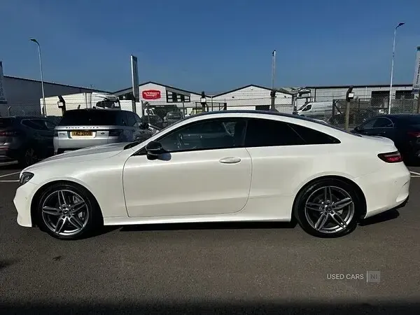 Used Mercedes E220 AMG line 194 HP (142 kW) 2018 White Coupe