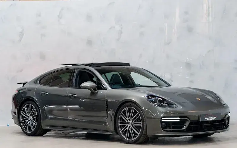Used Porsche Panamera 353 HP (259 kW) 2022 Hatchback