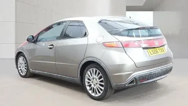 Used Honda Civic ES 138 HP (101 kW) 2006 Grey Hatchback
