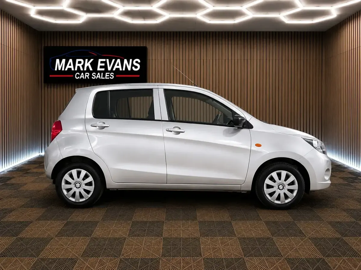 Used Suzuki Celerio 67 HP (49 kW) 2017 Silver Hatchback