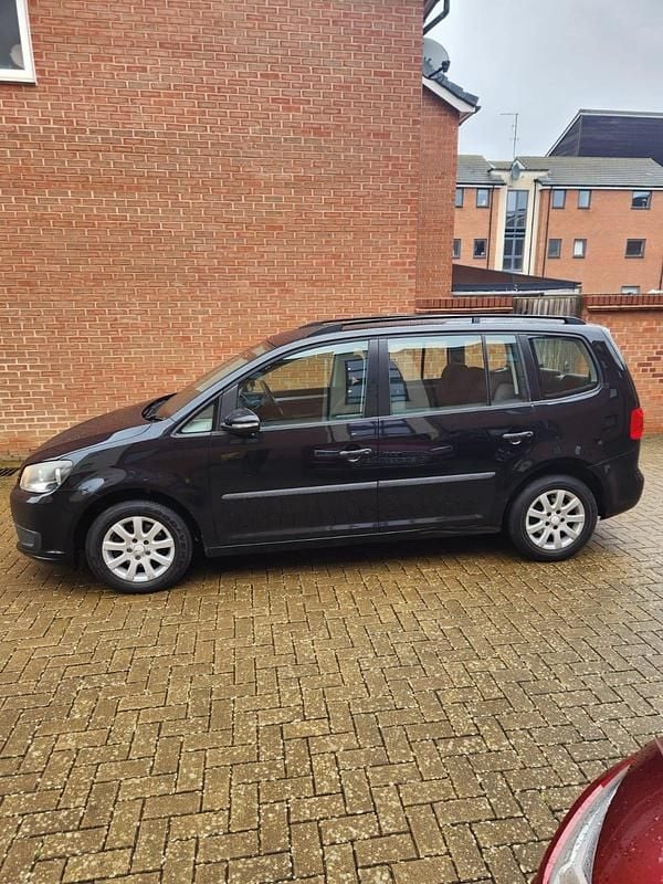 Used VW Touran S 105 HP (77 kW) 2010 Black MPV
