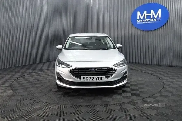 Used Ford Focus Style 120 HP (88 kW) 2022 Silver Hatchback