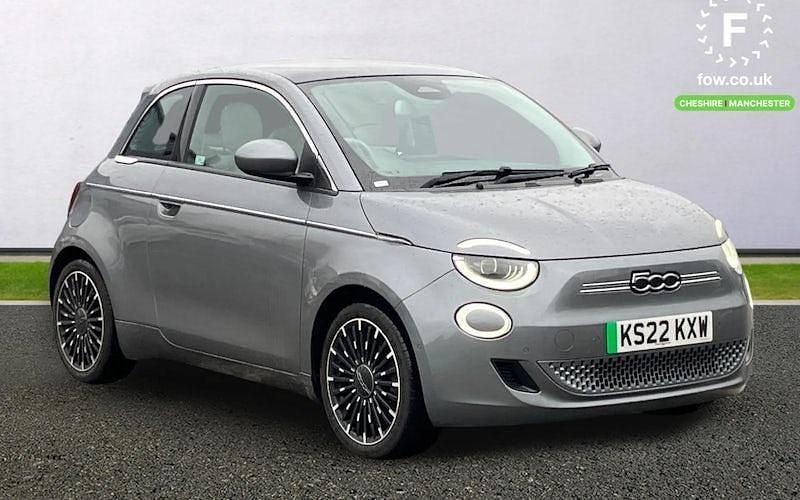 Used 2026 Fiat 500e La Prima Hatchback | £14,399 (Fair price) - Image 1/3