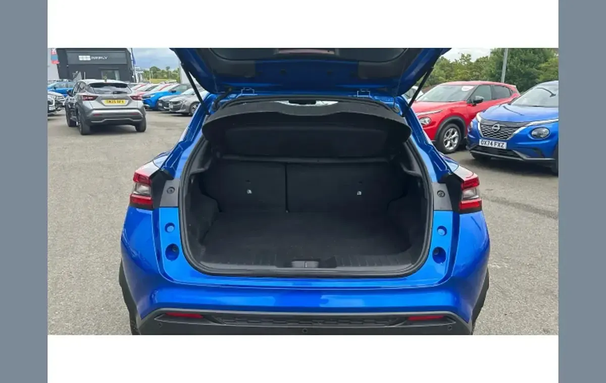 Used Nissan Juke N-Connecta 114 HP (83 kW) 2023 Blue SUV