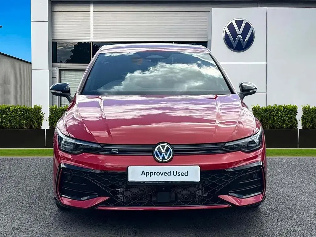 Used VW Golf VIII Black Edition 150 HP (110 kW) 2026 Red Hatchback
