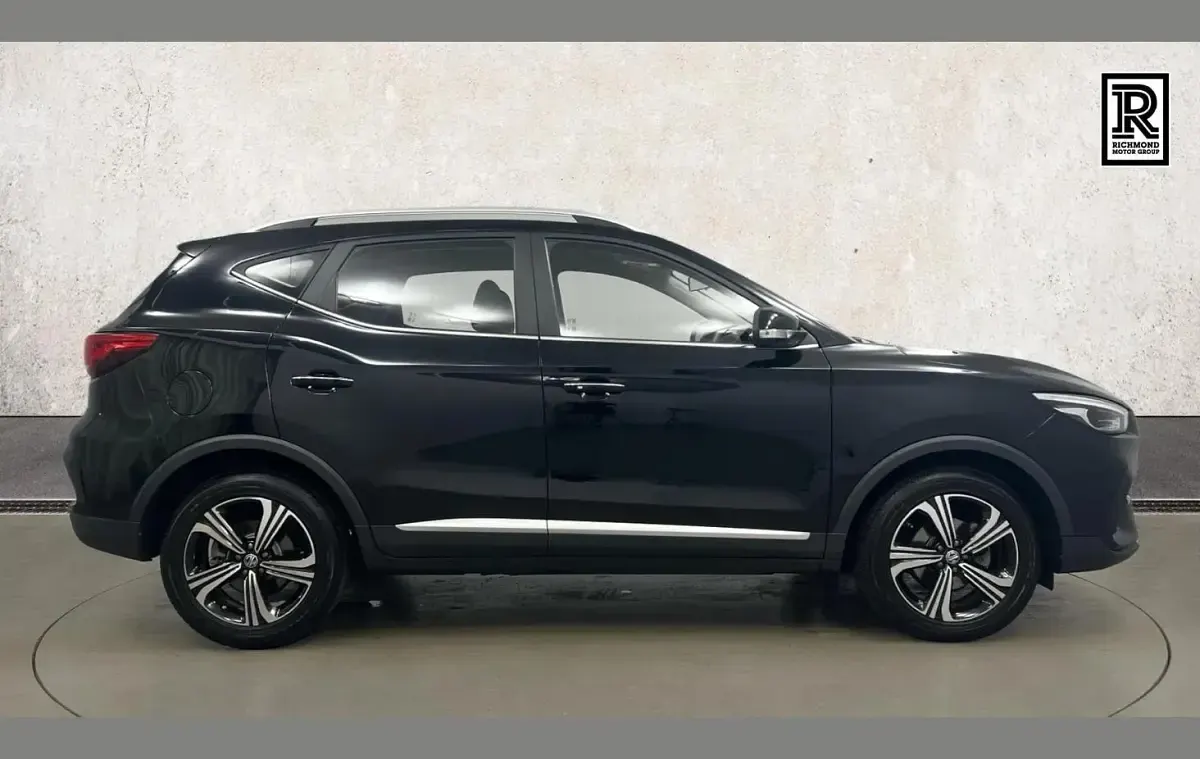 Used MG ZS Excite 111 HP (81 kW) 2024 Black SUV