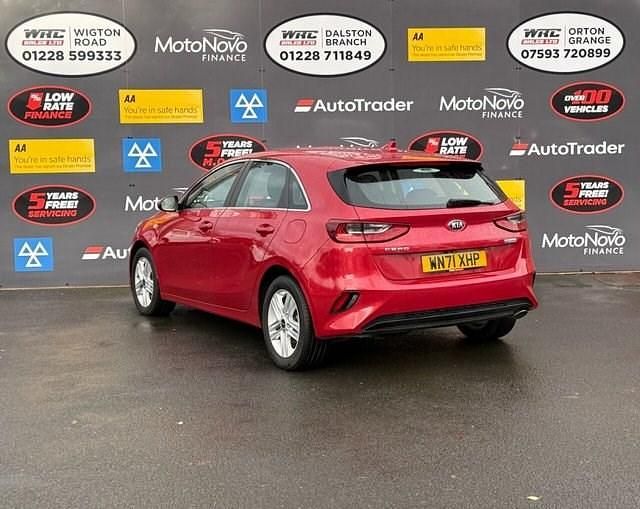 Used Kia Ceed 134 HP (98 kW) 2021 Red Hatchback