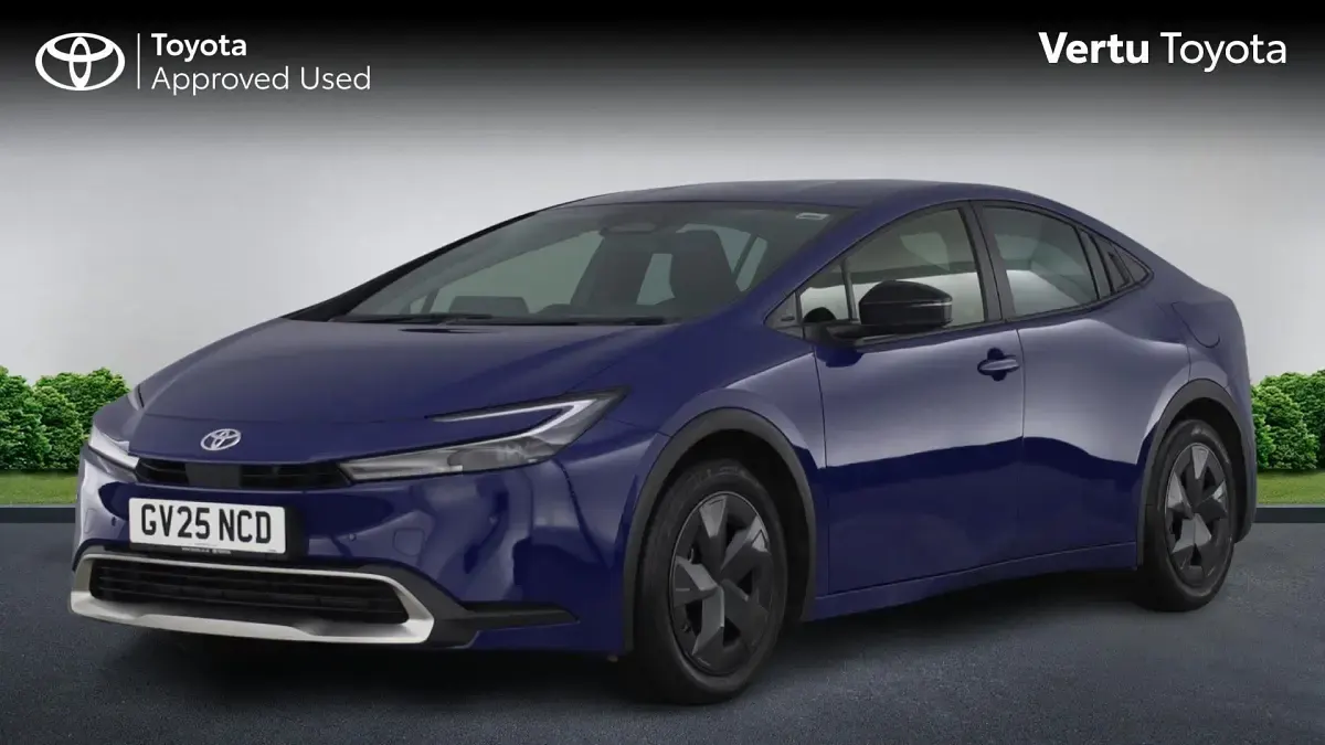 Used Toyota Prius Design 223 HP (164 kW) 2025 Lunar shadow (solid paint) Hatchback