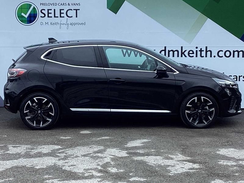 Used Renault Clio V Techno 2024 Black Hatchback