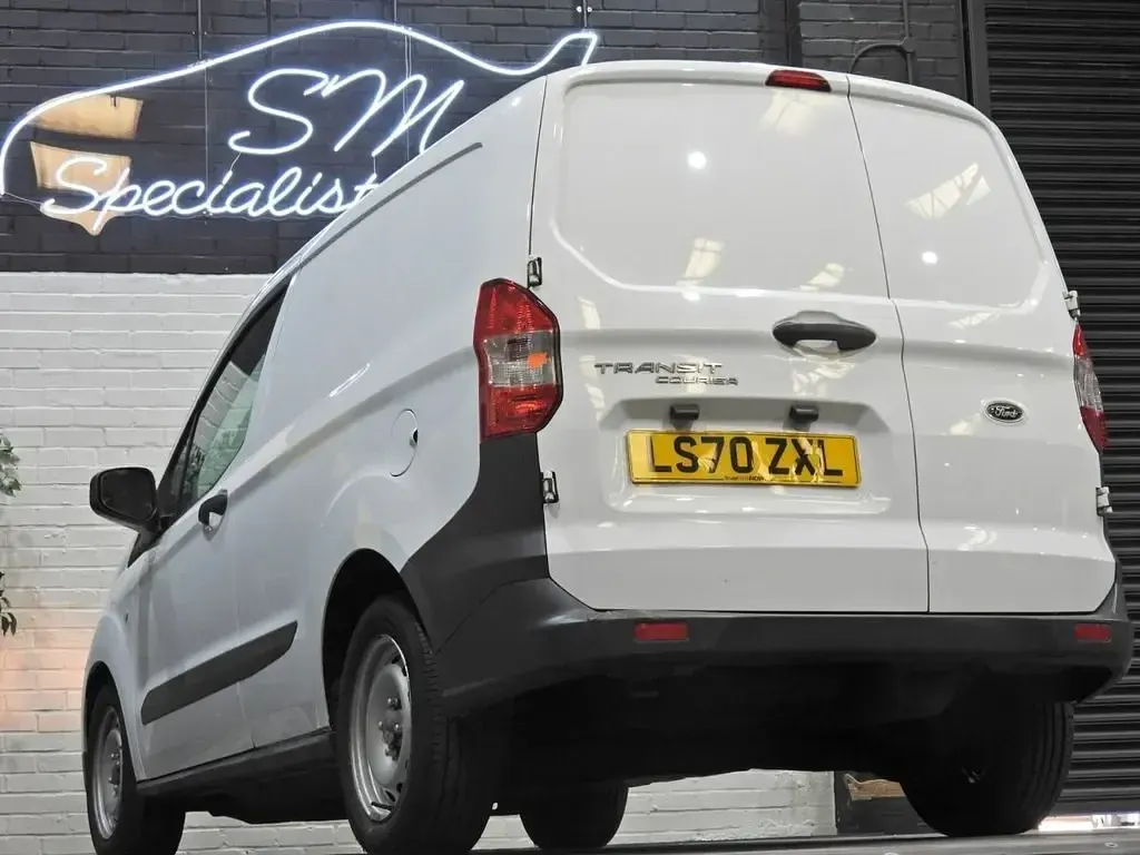 Used Ford Transit 75 HP (55 kW) 2020 White Van