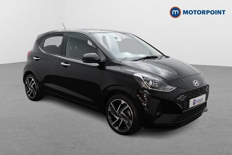 Used Hyundai i10 Premium 79 HP (58 kW) 2025 Black Hatchback
