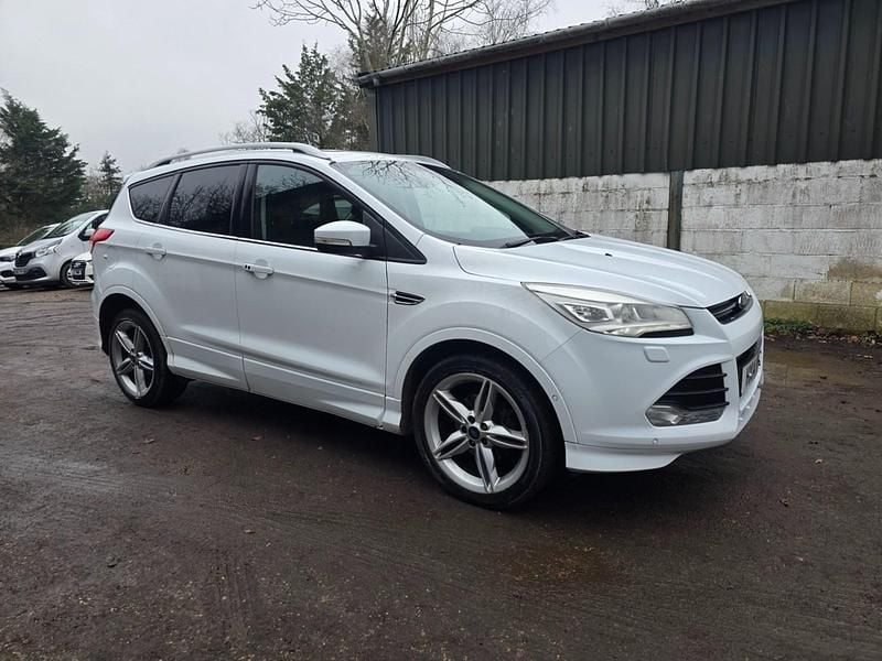 Usado Ford Kuga Titanium X 150 HP (110 kW) 2014 Branco SUV