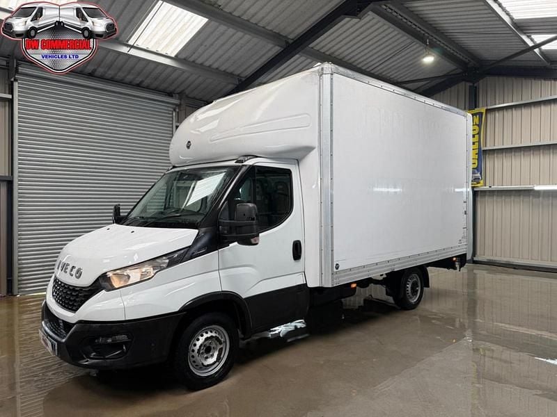 Used Iveco Daily 140 HP (102 kW) 2023 White