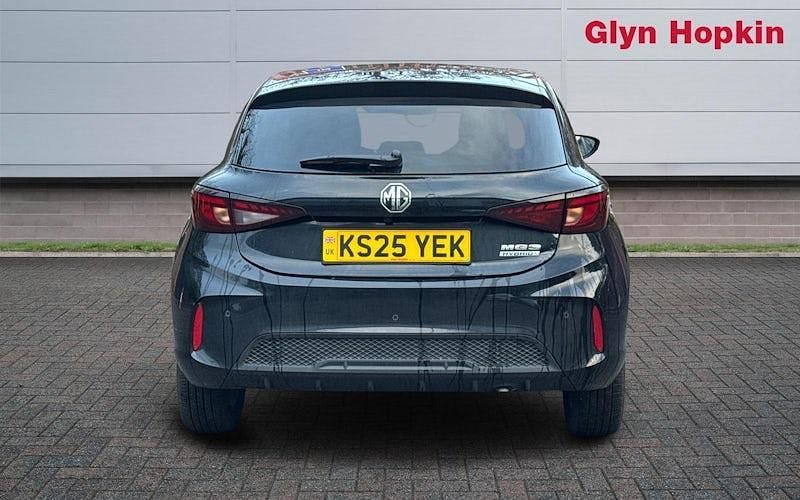 Used MG MG3 Trophy 194 HP (142 kW) 2025 Black Hatchback