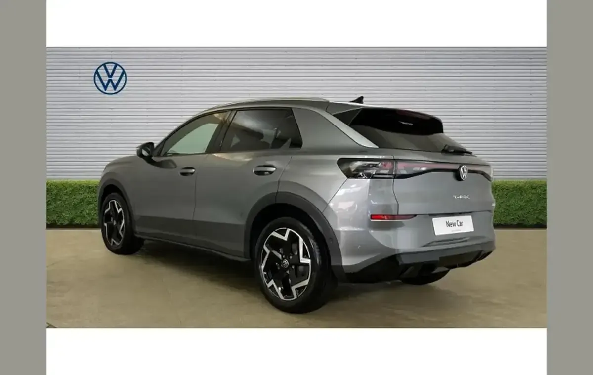 Neu VW T-Roc Cabriolet R-line 147 PS (108 kW) 2025 Other SUV