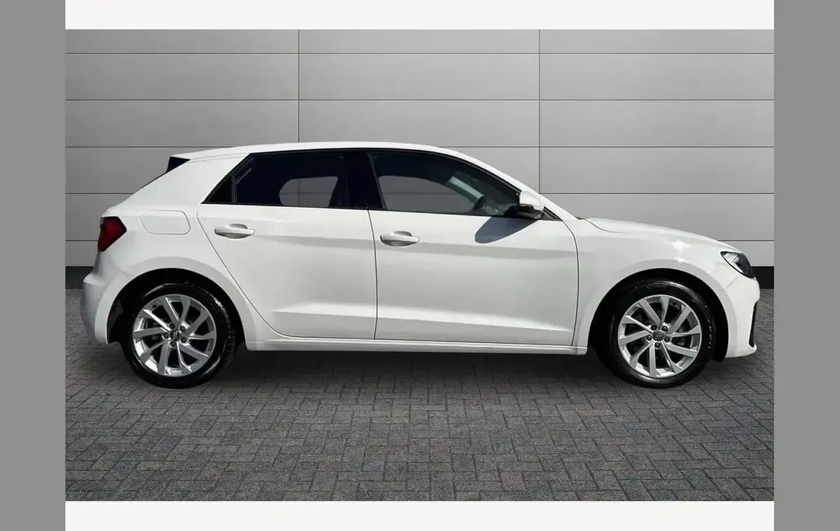 Used Audi A1 Sport 147 HP (108 kW) 2021 White SUV