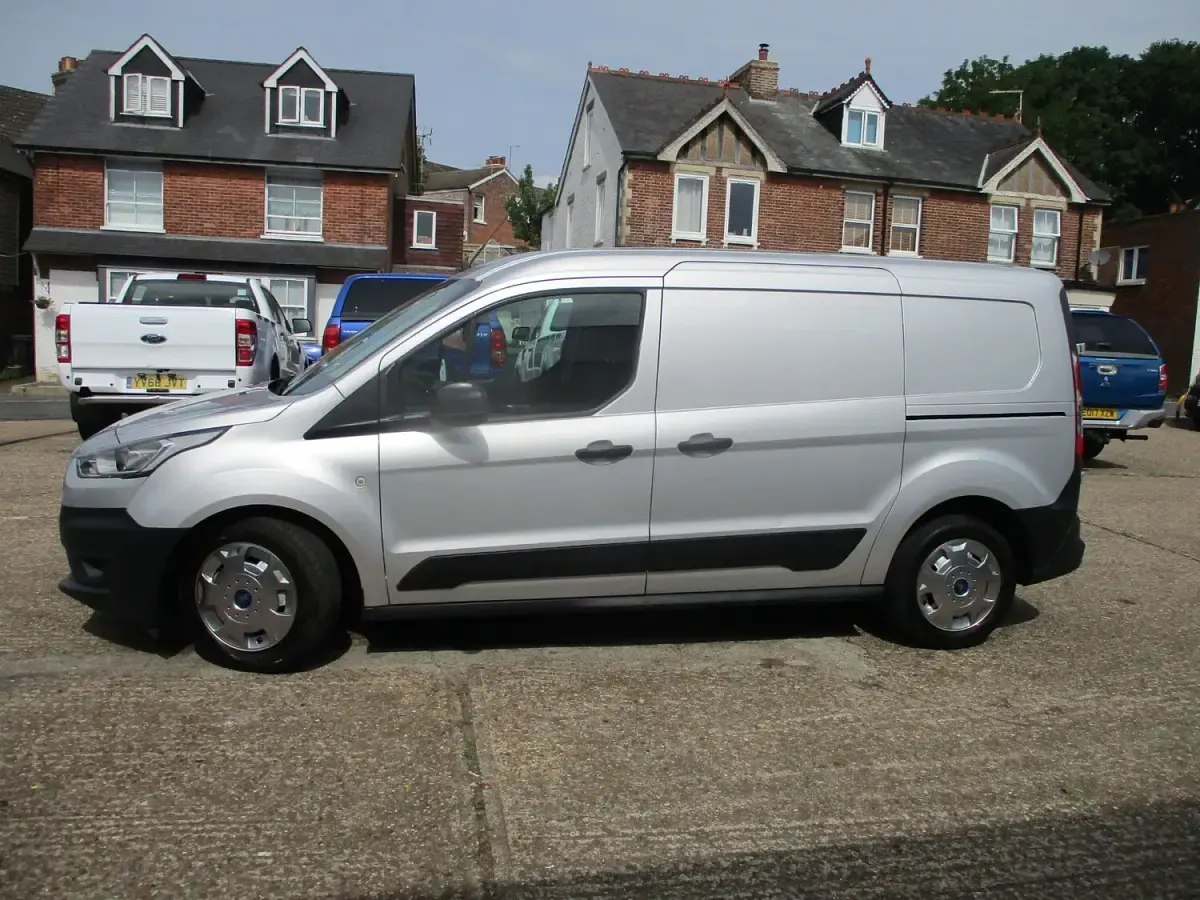 Used Ford Transit Connect 120 HP (88 kW) 2019 Silver MPV