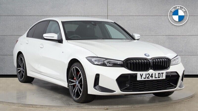 White Used 2024 BMW 330e M Sport | £35,750 (Super price) - Image 1/4