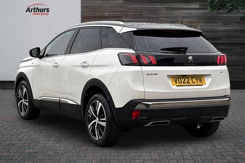 Used Peugeot 3008 GT 129 HP (94 kW) 2022 White SUV