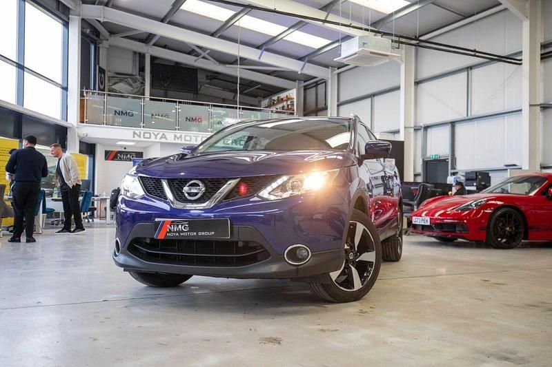 Used Nissan Qashqai N-Connecta 115 HP (84 kW) 2017 Blue SUV