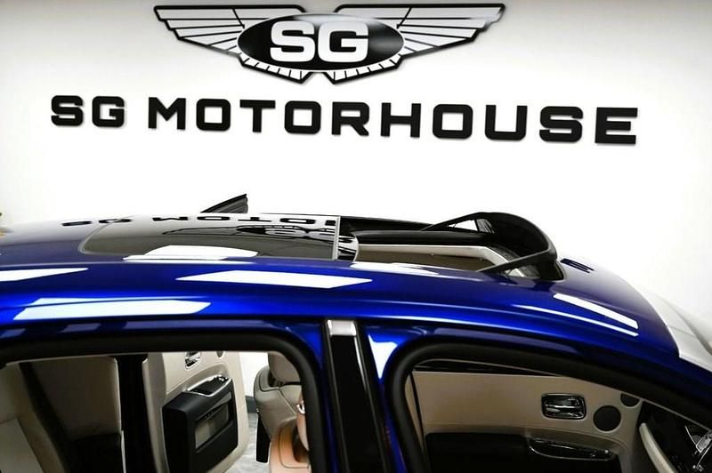 Used Rolls Royce Ghost 563 HP (414 kW) 2014 Blue Sedan