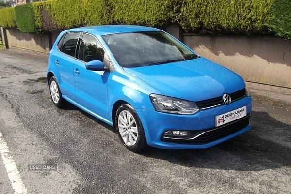 Blue Used 2015 VW Polo SE Hatchback | £7,995 (Fair price) - Image 1/4
