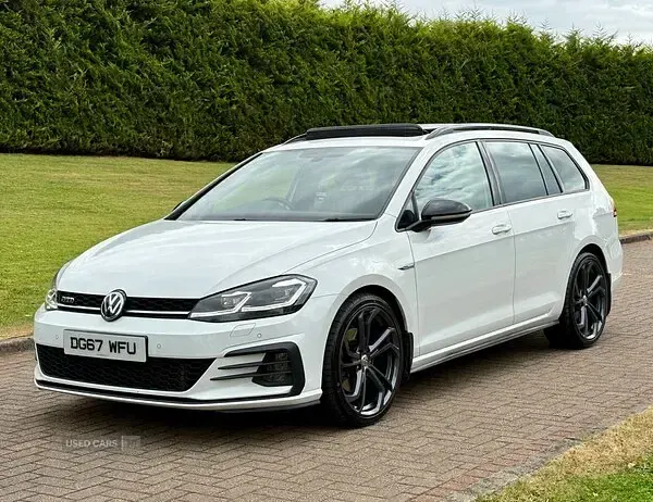 Used VW Golf VII GTD 184 HP (135 kW) 2017 White Estate