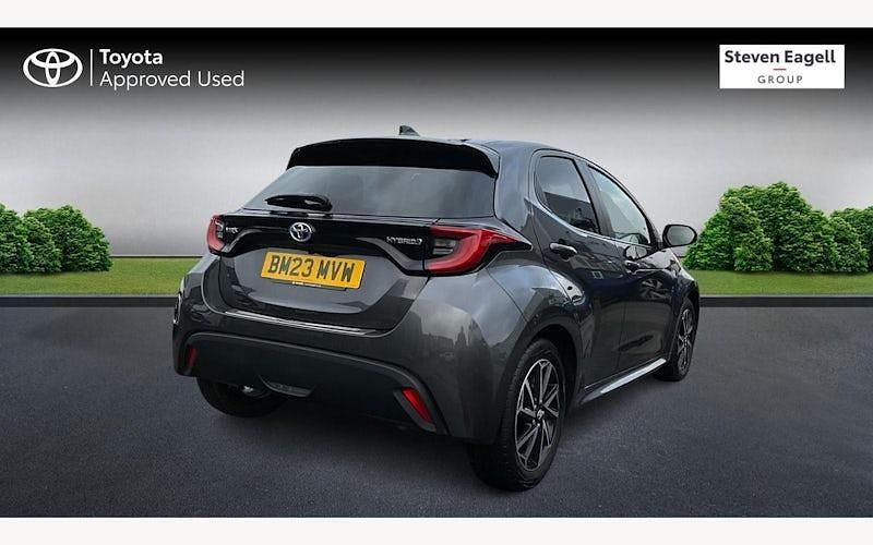 Used Toyota Yaris Hybrid Design 116 HP (85 kW) 2026 Hatchback