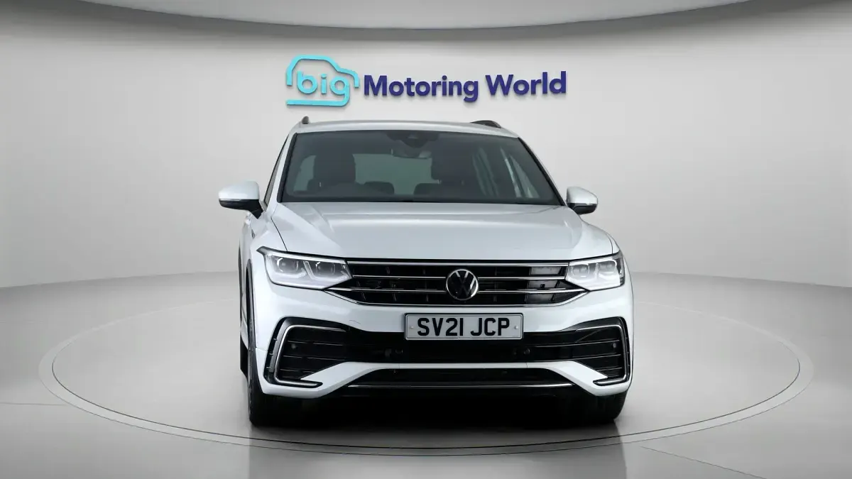 Used VW Tiguan R-line 150 HP (110 kW) 2021 White SUV