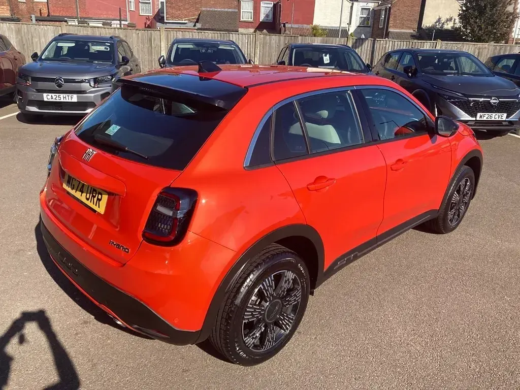 Used Fiat 600 2024 Orange SUV