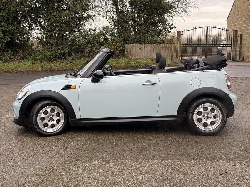 Used Mini Cooper Cabriolet 122 HP (89 kW) 2013 Blue Cabriolet