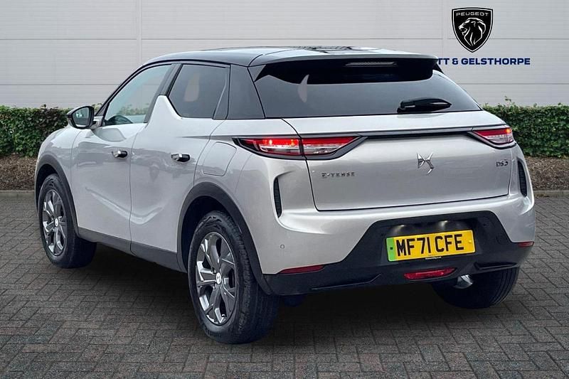 Used DS Automobiles DS3 Crossback E-Tense Bastille 98 kW (134 HP) 2021 White SUV