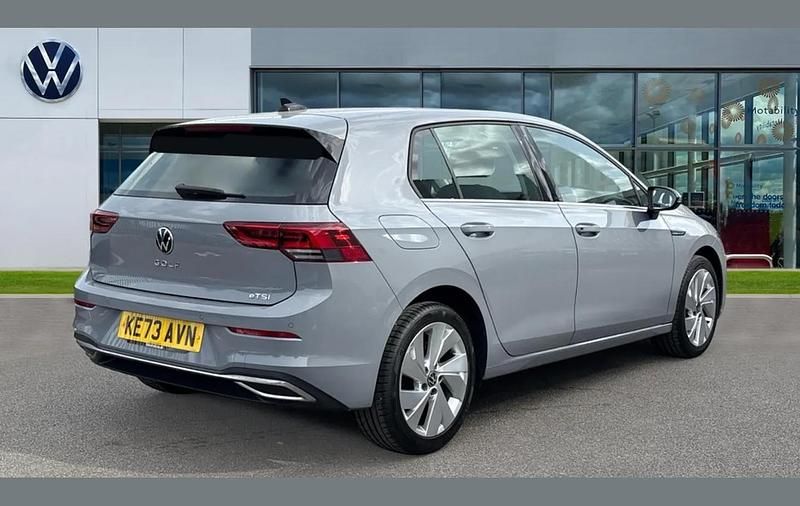 Used VW Golf VIII Style 128 HP (94 kW) 2024 Grey Hatchback