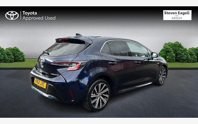Used Toyota Corolla Design 122 HP (89 kW) 2022 Hatchback
