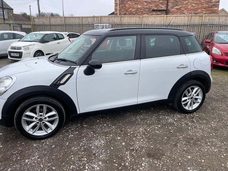 Begagnad Mini Cooper S 2013 Vit Halvkombi