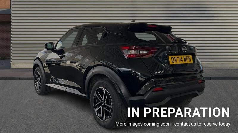 Used Nissan Juke N-Connecta 114 HP (83 kW) 2024 Black SUV