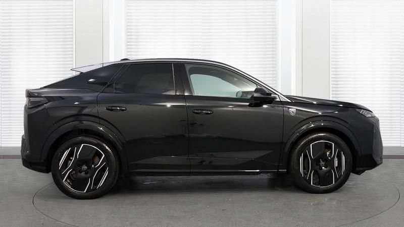 Used Peugeot e-3008 GTi 156 kW (213 HP) 2024 Black SUV