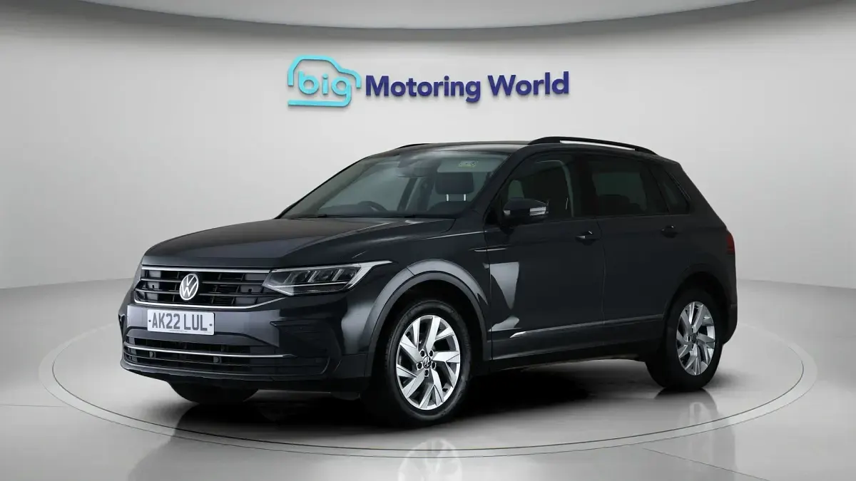 Used VW Tiguan S 150 HP (110 kW) 2022 Grey SUV